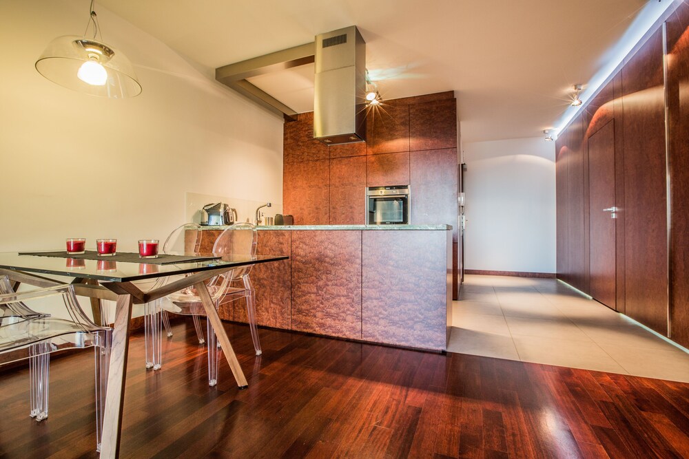 Deluxe Apartment, 1 Bedroom - In-Room Dining