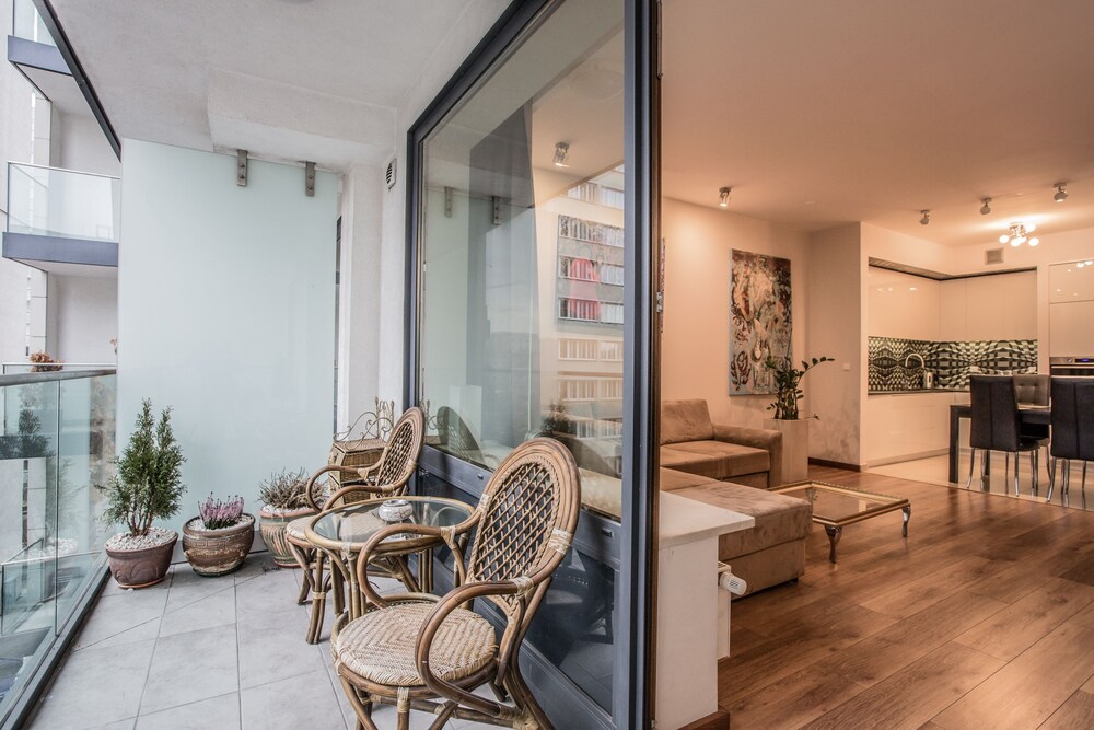Deluxe Apartment, 1 Bedroom - Balcony