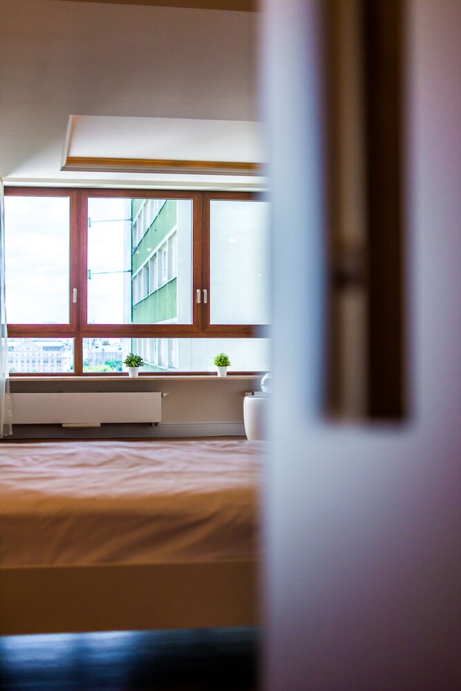 Deluxe Studio Suite - Living Room