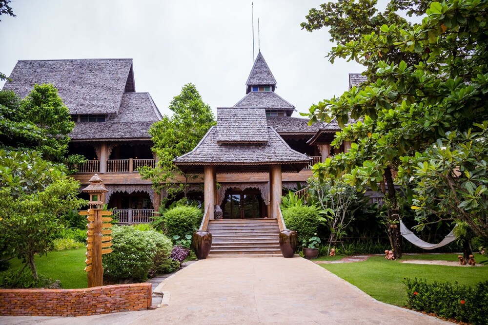 Hotel Entrance