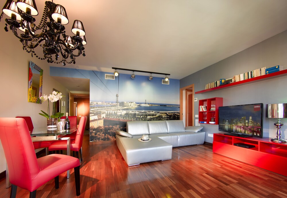 Deluxe Apartment, 3 Bedrooms - Living Room