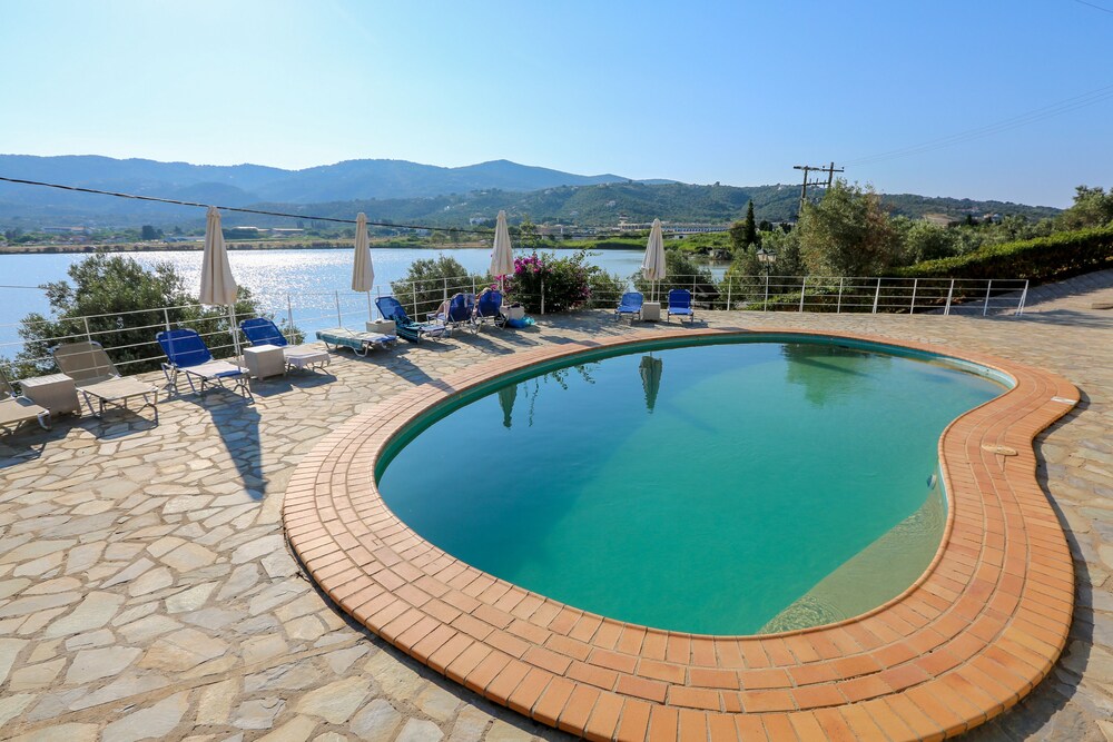 Infinity Pool
