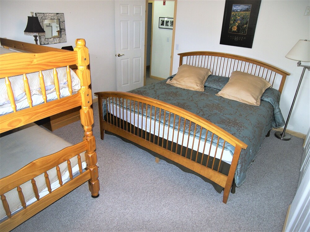 Standard Room, 2 Bedrooms - Guestroom