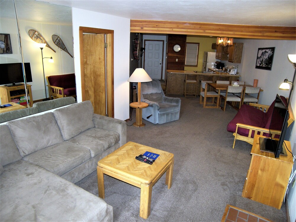 Standard Room, 2 Bedrooms - Living Area