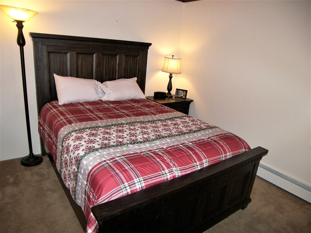 Standard Room, 2 Bedrooms - Guestroom