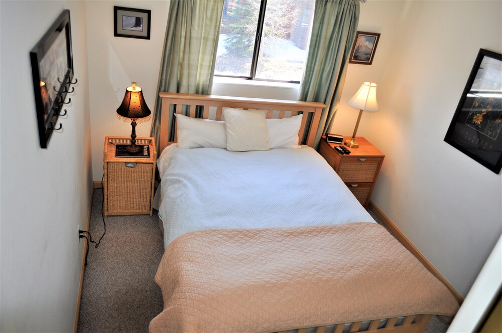 Standard Room, 2 Bedrooms - Guestroom