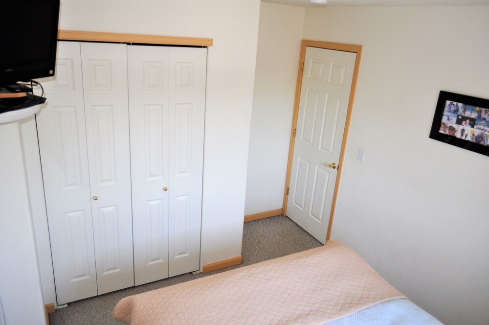 Standard Room, 2 Bedrooms - Guestroom