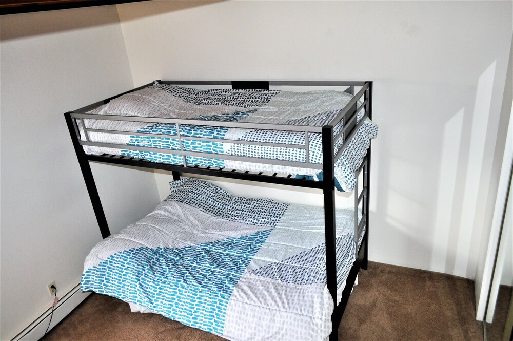Standard Room, 2 Bedrooms - Guestroom