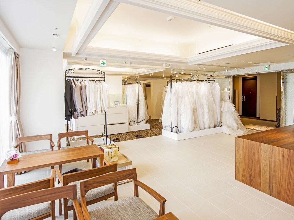 屋内結婚式場
