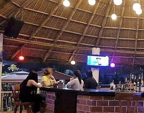 Hotel Bar