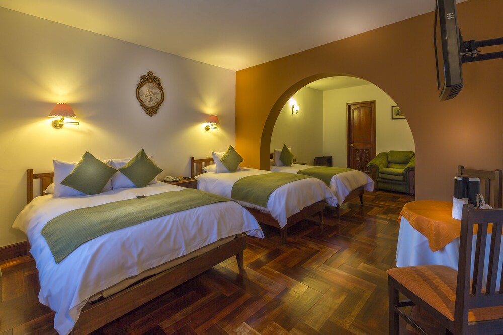 Guestroom