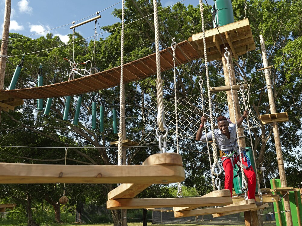 Ropes Course (Team Building)