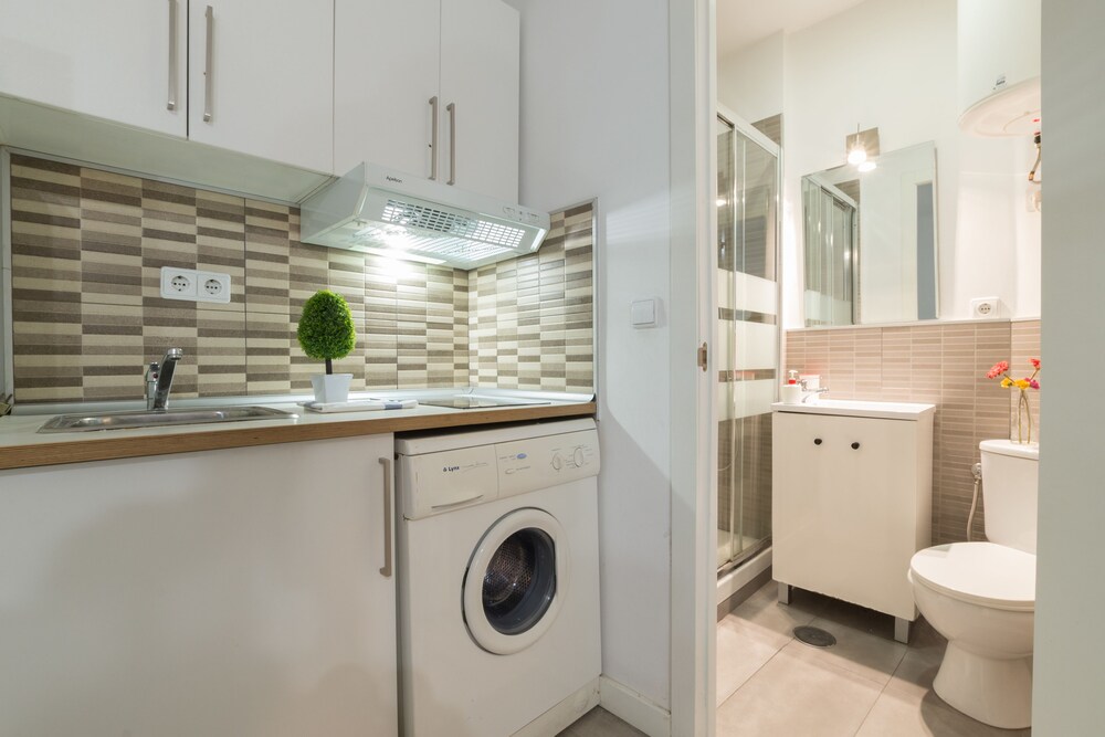 Studio, Private Bathroom (4 people) - Bathroom
