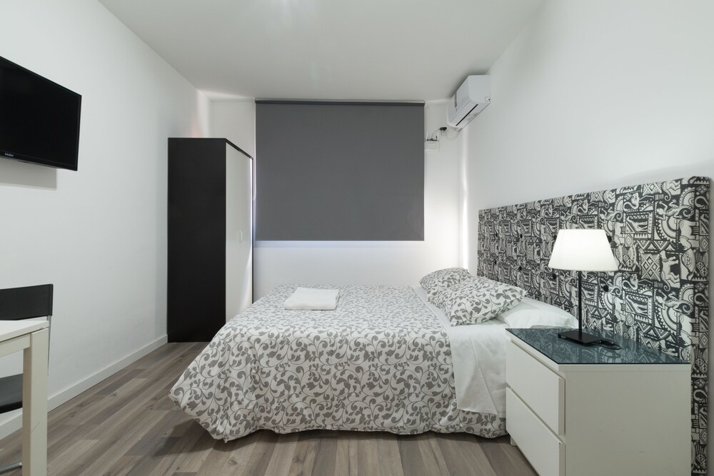 Studio, Private Bathroom (2 people) - Guestroom