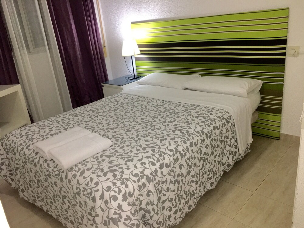Studio, 1 Bedroom - Guestroom
