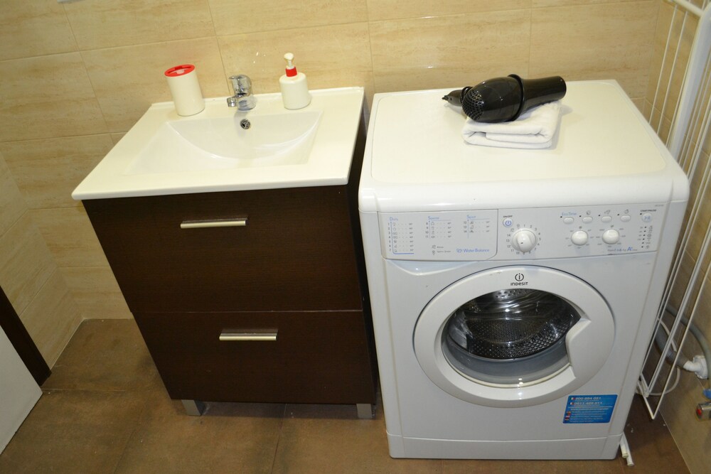 Studio, Private Bathroom (3 people) - Guestroom