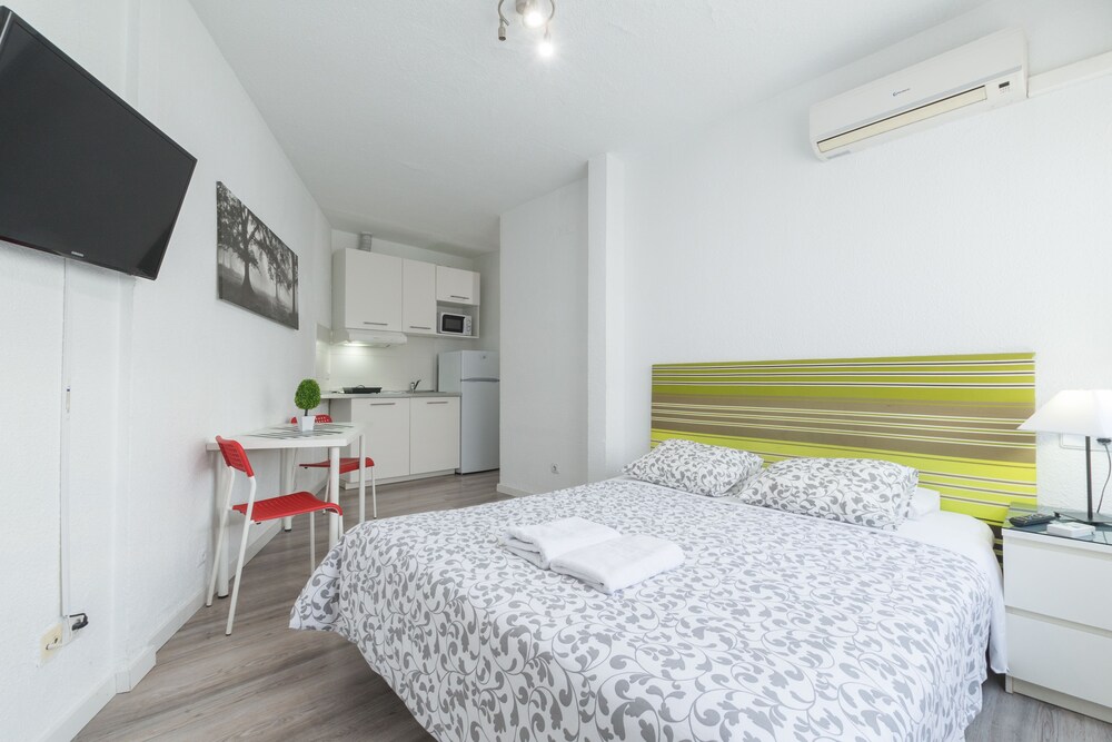 Studio, Private Bathroom (2 people) - Guestroom