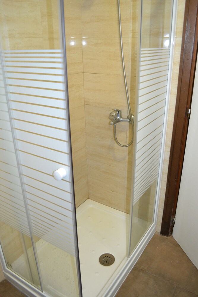 Studio, Private Bathroom (3 people) - Guestroom
