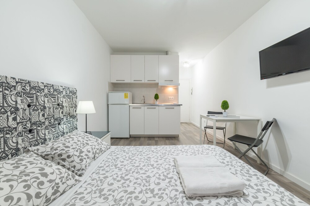 Studio, Private Bathroom (2 people) - Guestroom