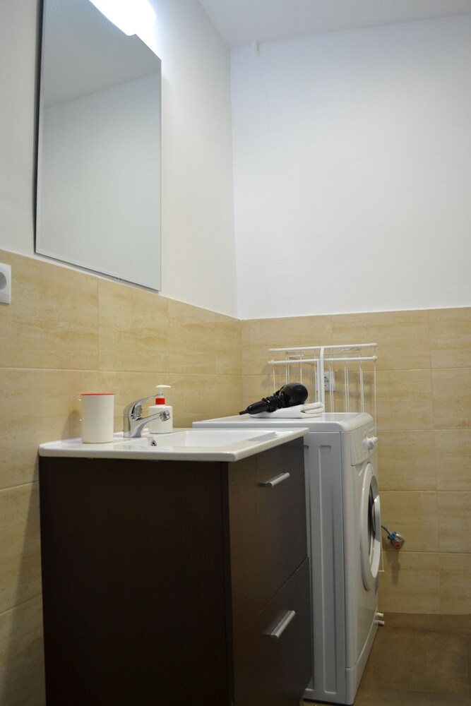 Studio, Private Bathroom (3 people) - Guestroom