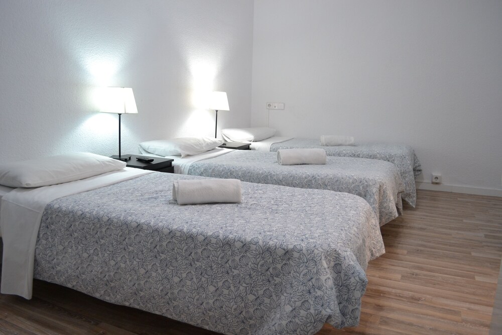Studio, Private Bathroom (3 people) - Guestroom