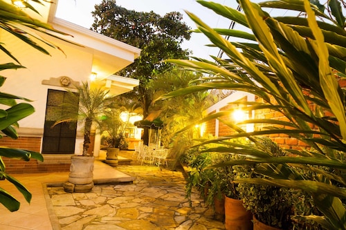 Hotel El Almendro