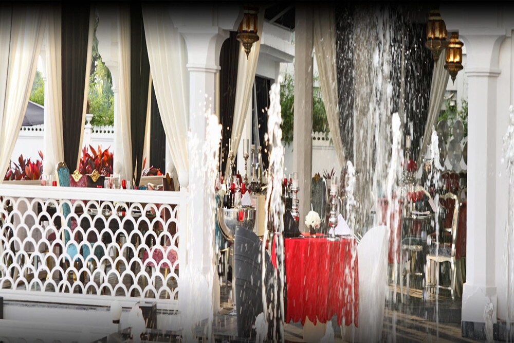 Outdoor Banquet Area