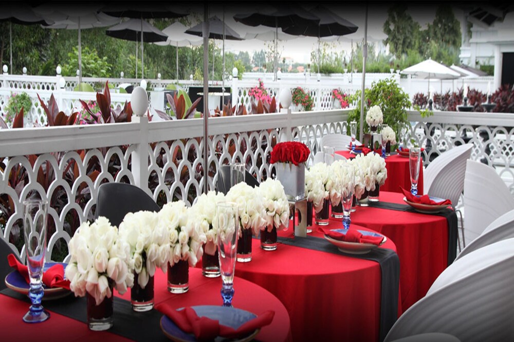 Outdoor Banquet Area