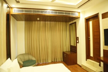 Guestroom View