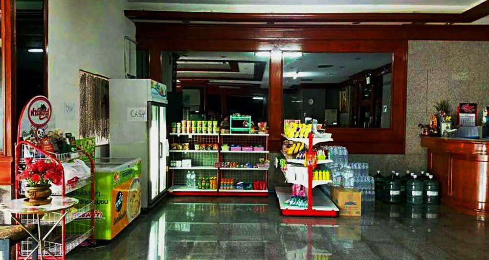 Snack Bar