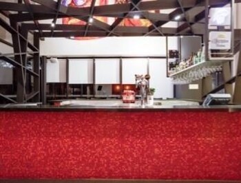 Hotel Bar