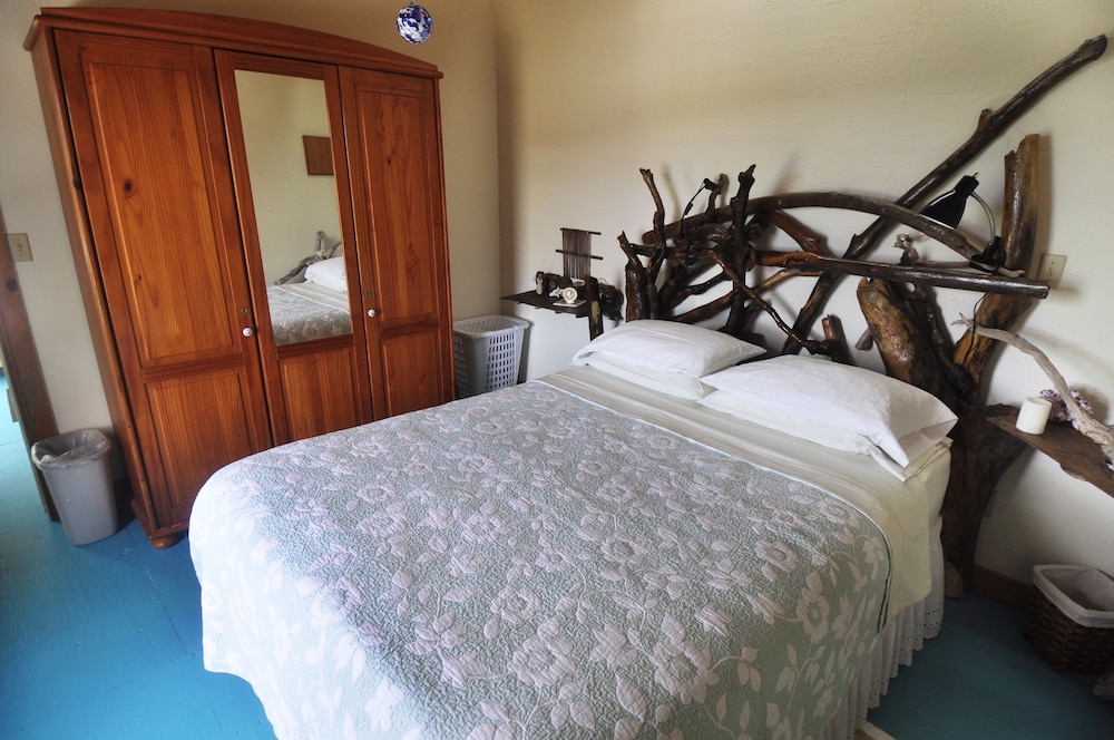Panoramic Suite, 1 Bedroom, Ocean View, Oceanfront - Guestroom