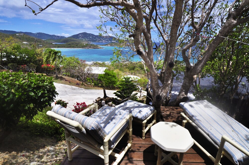 Panoramic Suite, 1 Bedroom, Ocean View, Oceanfront - Guestroom