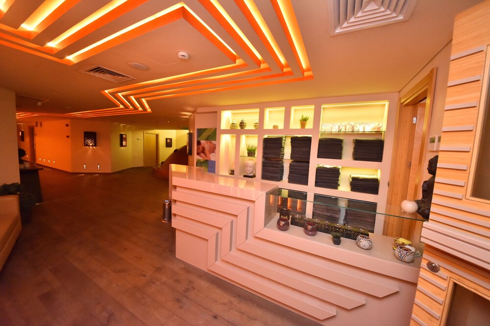 Spa Reception
