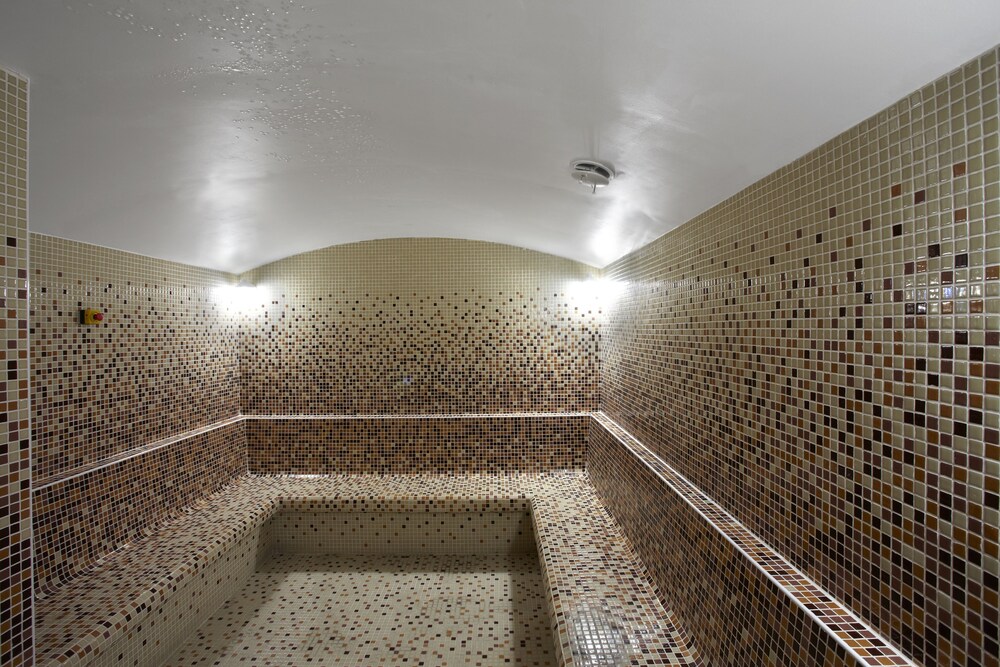 Steam Room