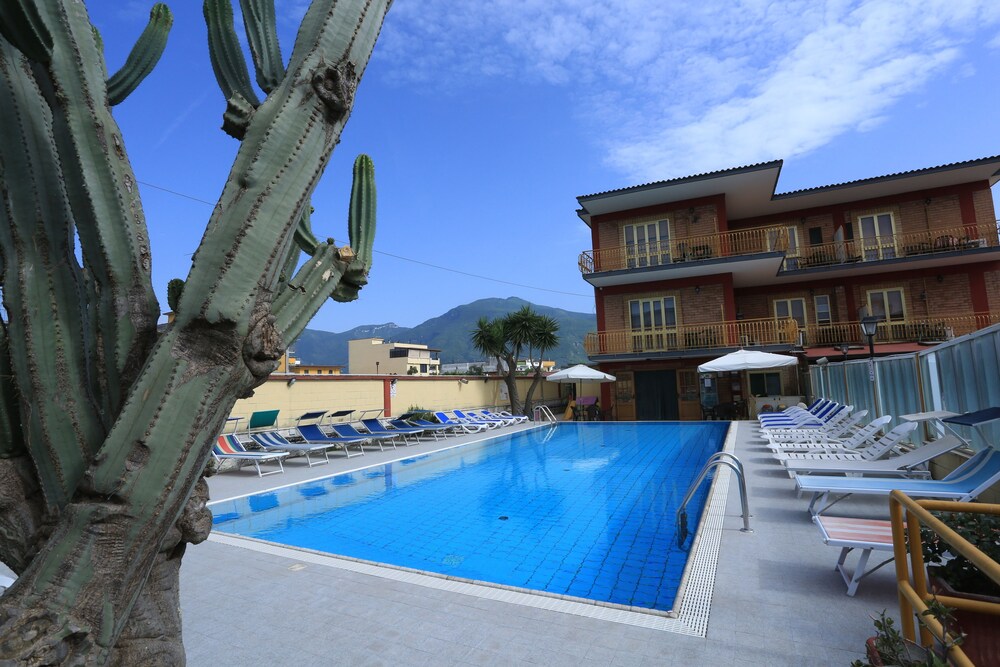 Infinity Pool