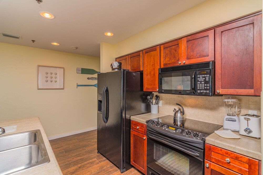 Condo, 2 Bedrooms, Kitchen - In-Room Kitchen