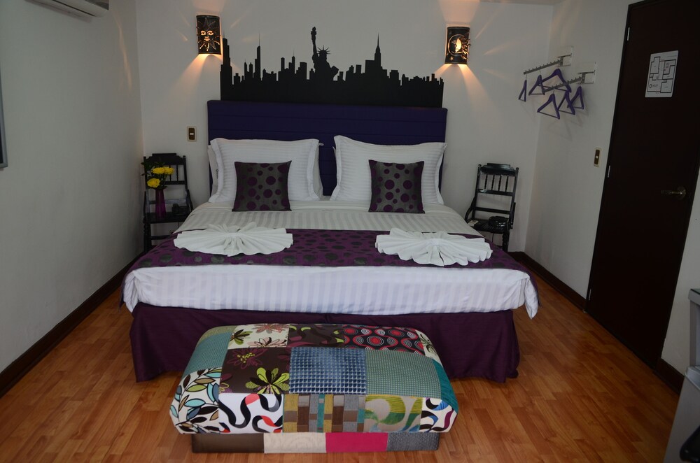 Guestroom