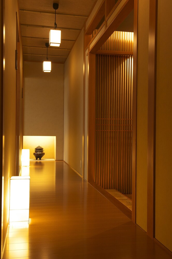 レストラン