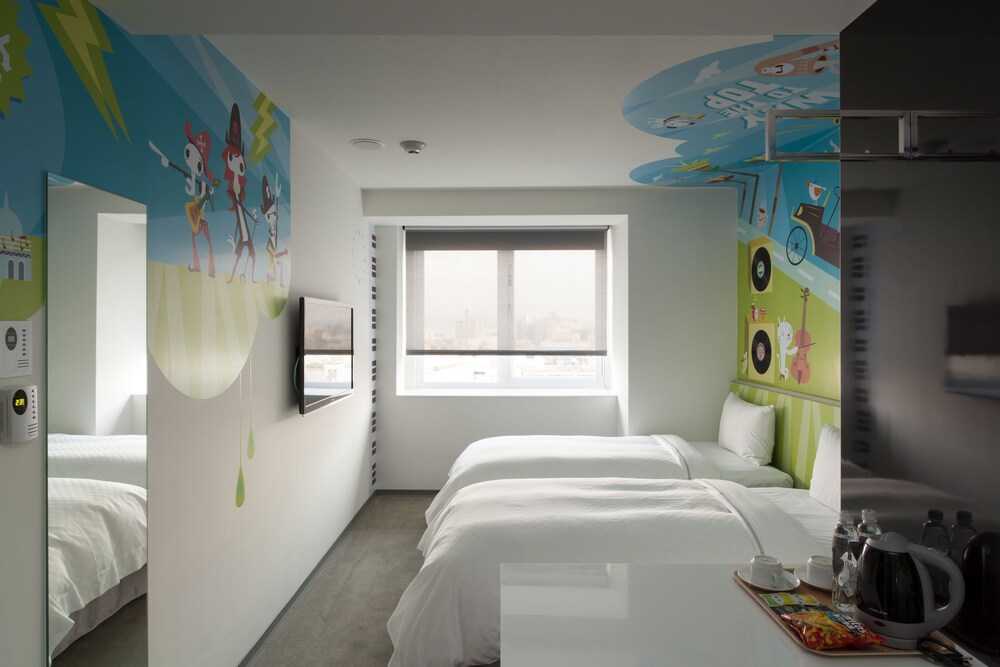Guestroom