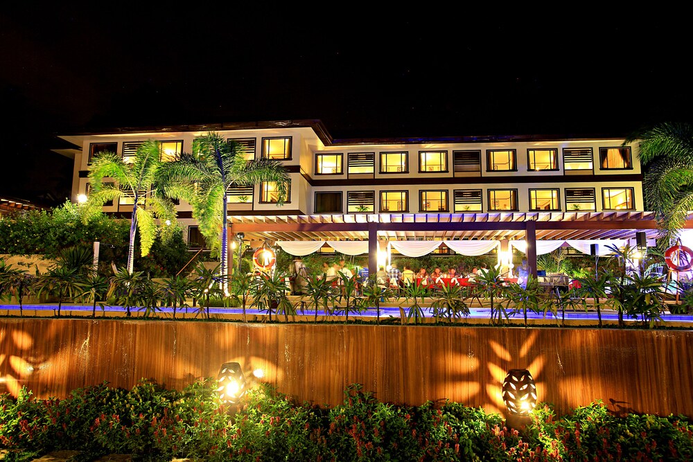 Hotel Front - Evening/Night
