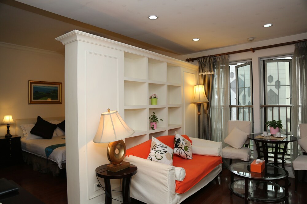 Deluxe Room - Guestroom