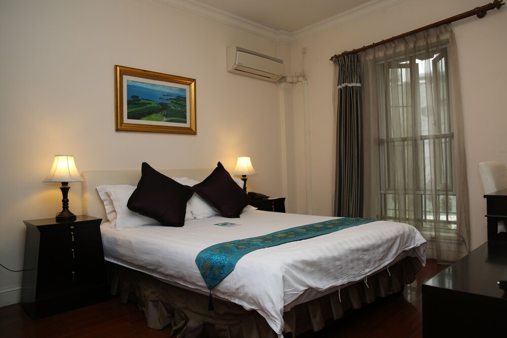 Deluxe Room - Guestroom