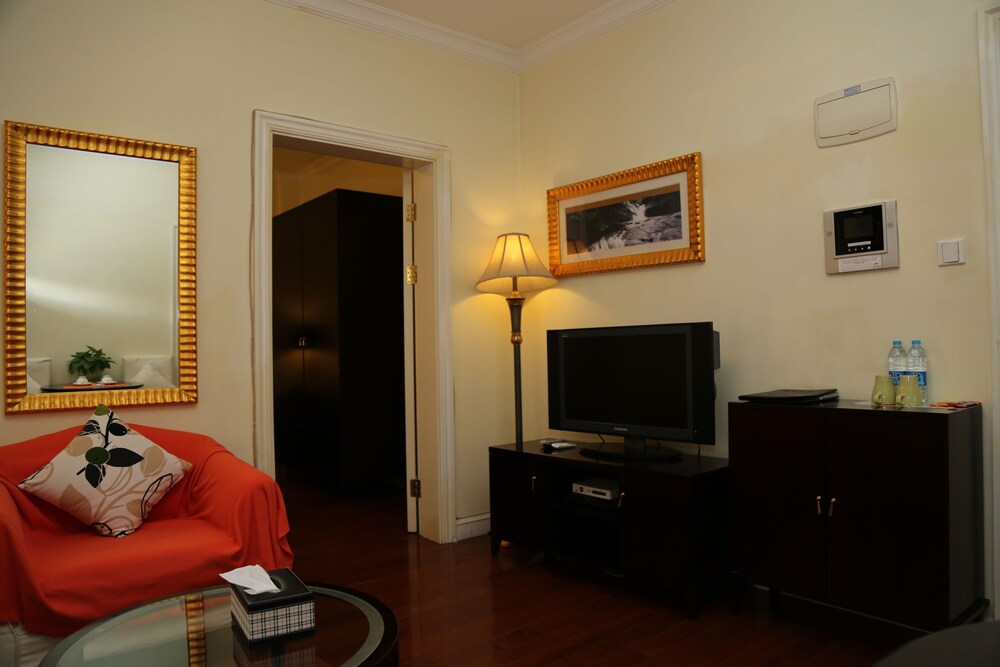 Superior Suite - Living Area