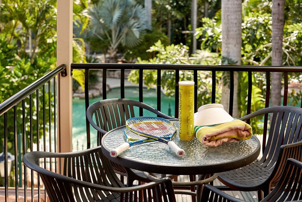 Macaw Mansion - Balcony