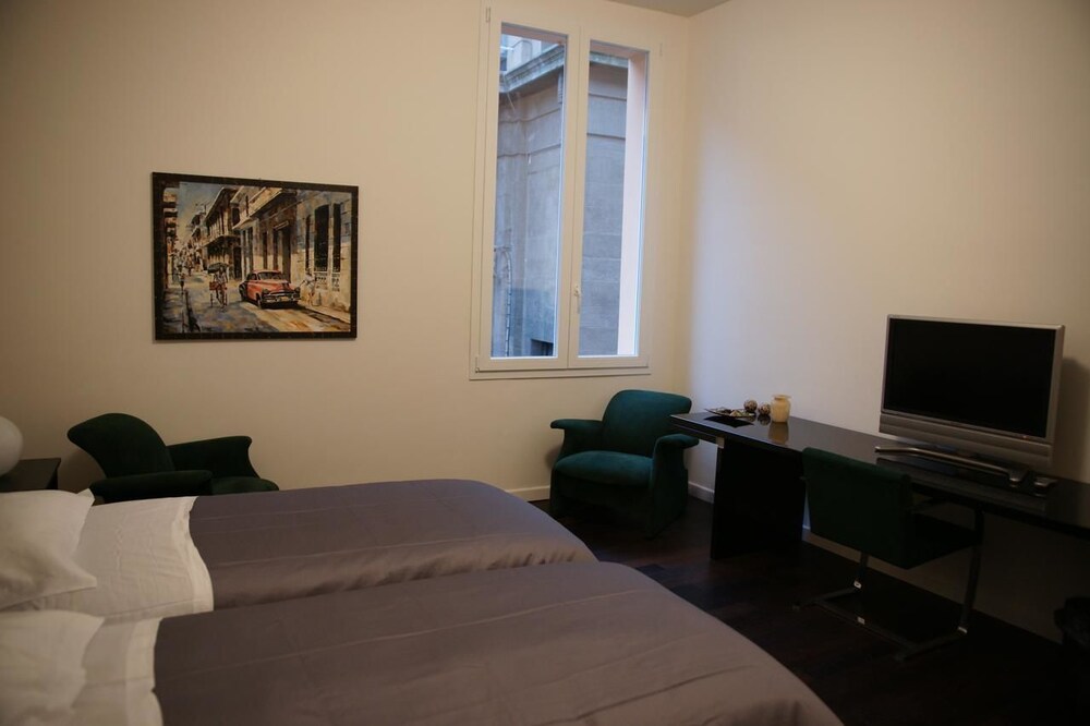 Guestroom
