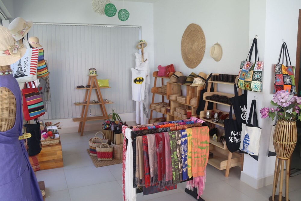 Gift Shop