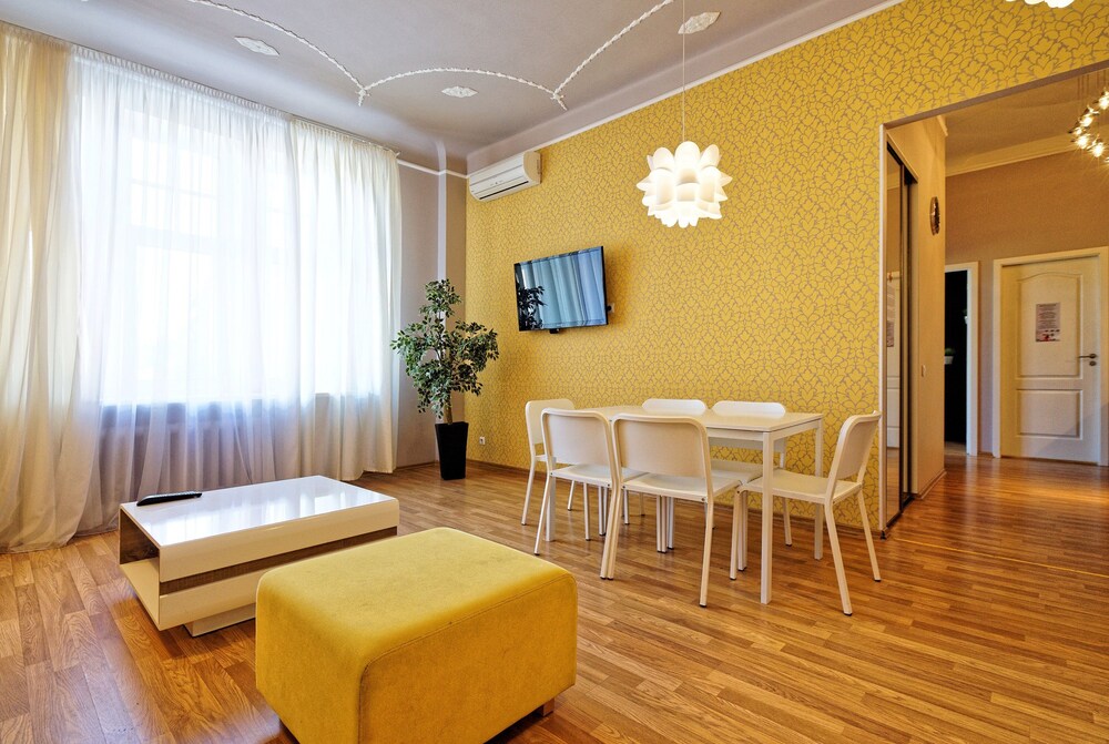 Apartment, 2 Bedrooms, Kitchen - In-Room Dining