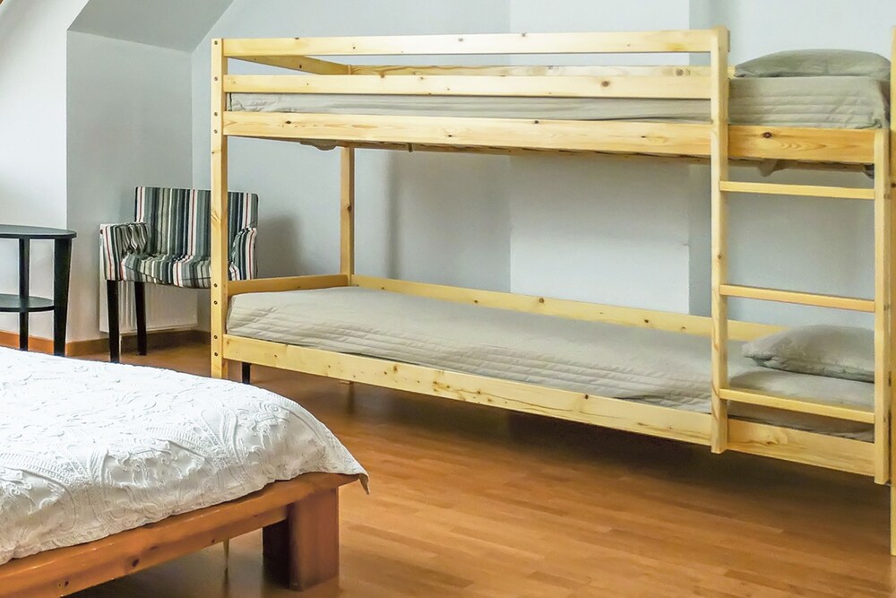 Quadruple Room, Shared Bathroom - Guestroom
