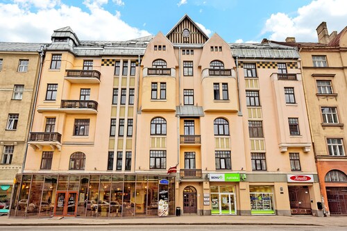 RIGAAPARTMENTcom GERTRUDA Apartments & Restaurant